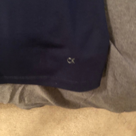 Calvin Klein t shirt - Picture 2 of 4